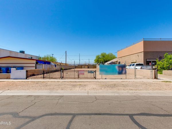 2145 E TAYLOR Street, Unit 11, Phoenix, AZ 85006
