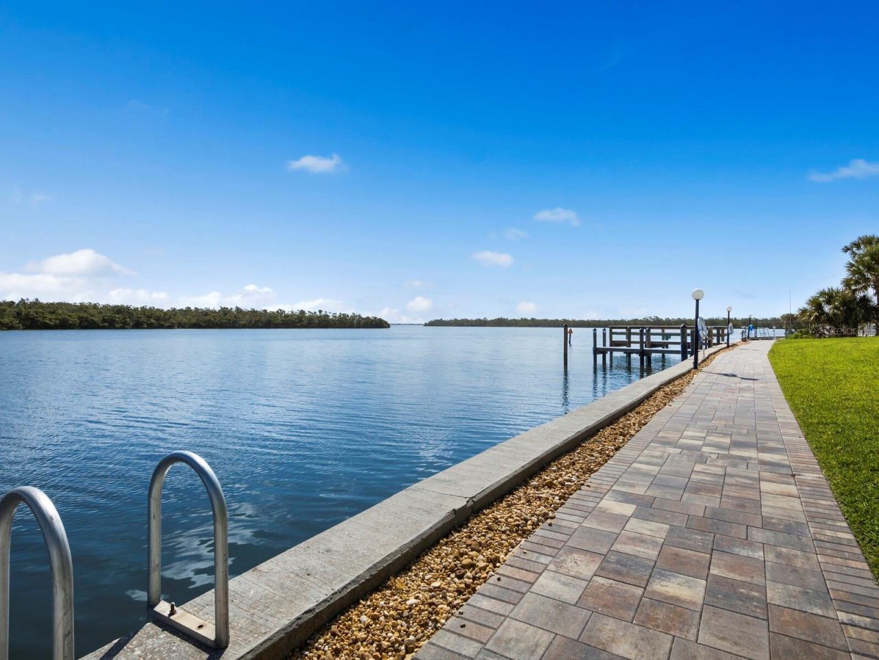 4310 Falmouth Drive, Unit 105, Longboat Key, FL 34228 Photo