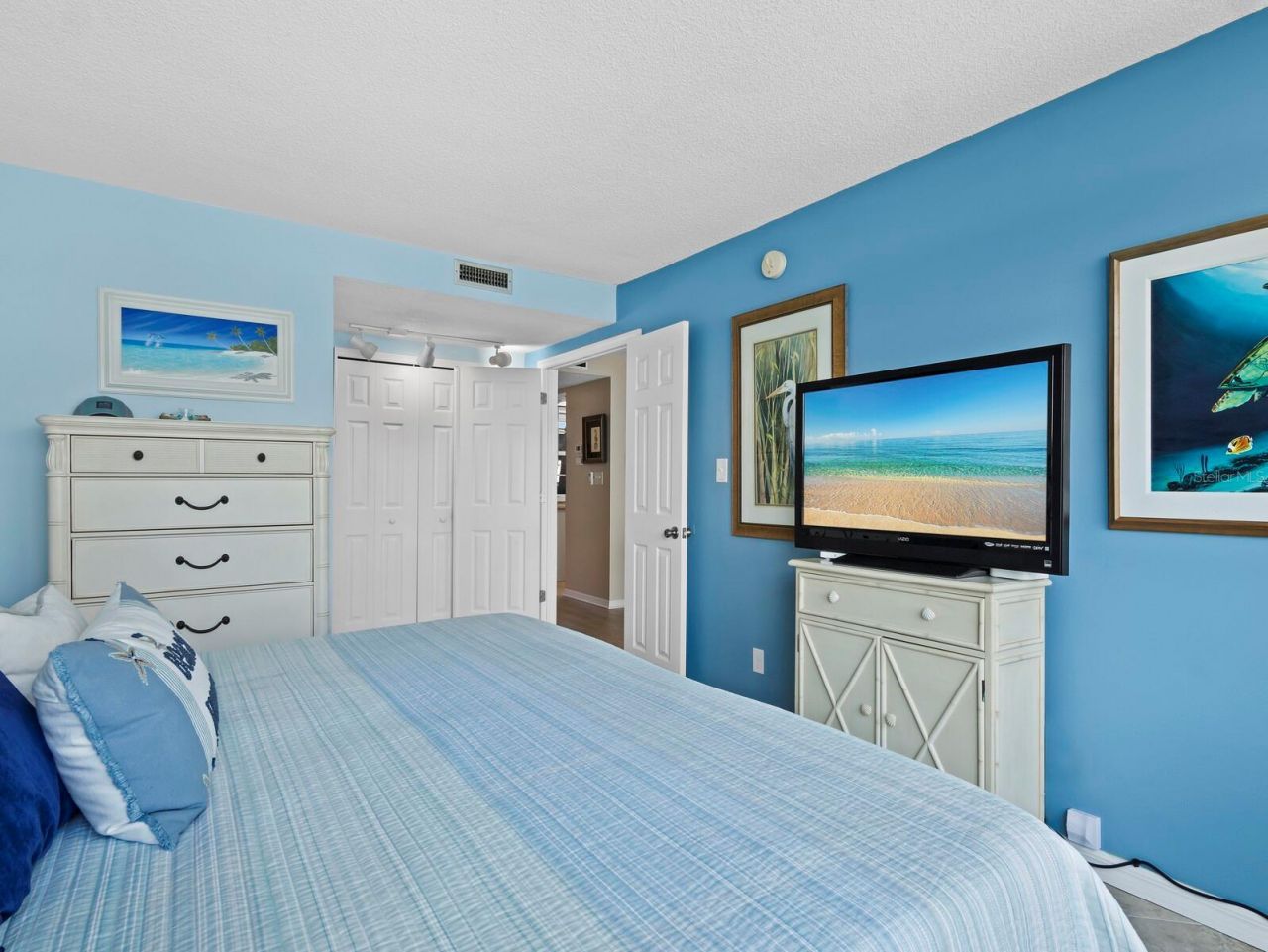 4310 Falmouth Drive, Unit 105, Longboat Key, FL 34228 Photo