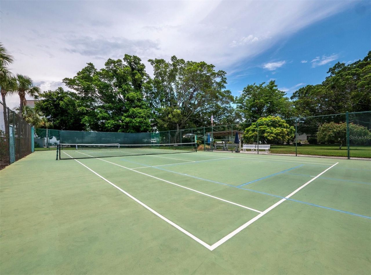 4310 Falmouth Drive, Unit 105, Longboat Key, FL 34228 Photo