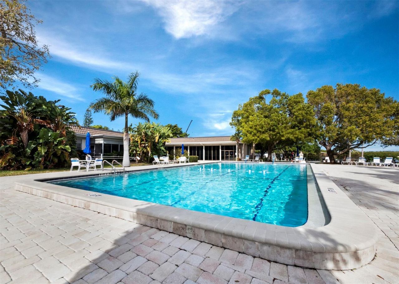 4310 Falmouth Drive, Unit 105, Longboat Key, FL 34228 Photo