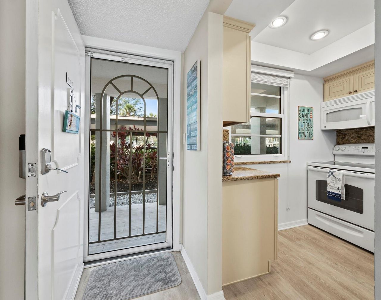 4310 Falmouth Drive, Unit 105, Longboat Key, FL 34228 Photo