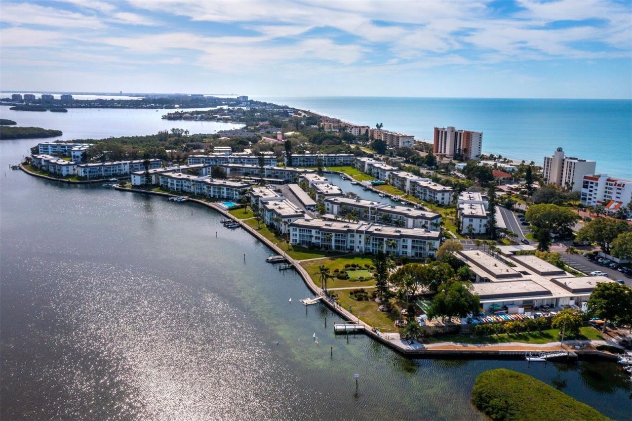 4310 Falmouth Drive, Unit 105, Longboat Key, FL 34228 Photo