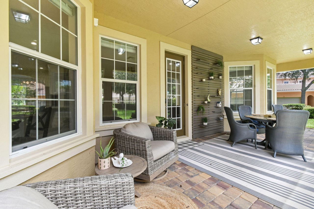 111 Tullamore Avenue, Jupiter, FL 33458 Photo