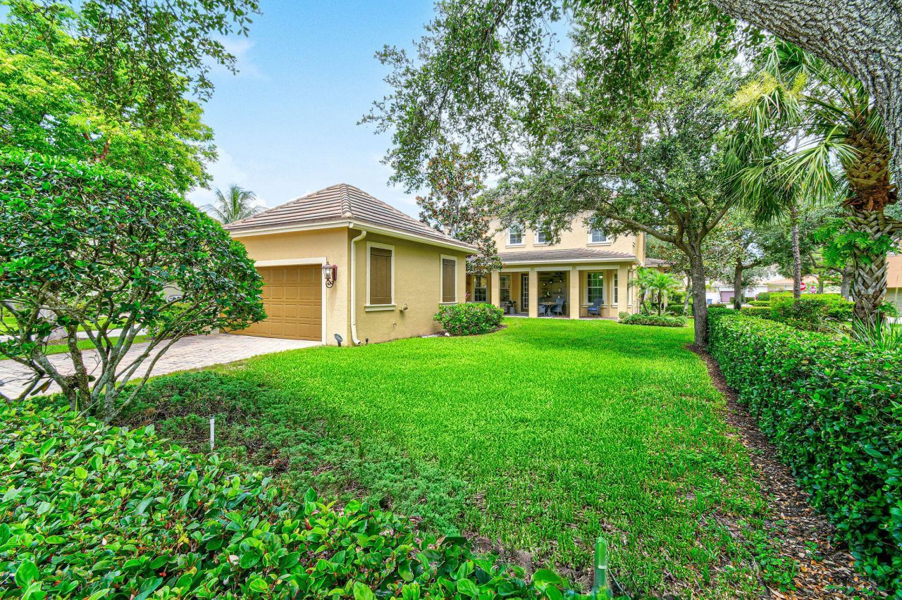 111 Tullamore Avenue, Jupiter, FL 33458 Photo