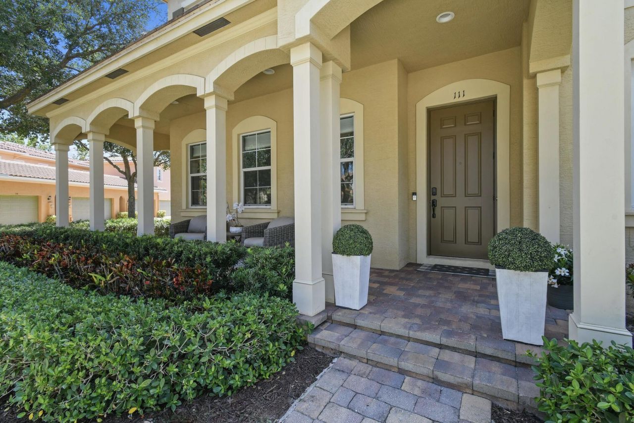 111 Tullamore Avenue, Jupiter, FL 33458 Photo