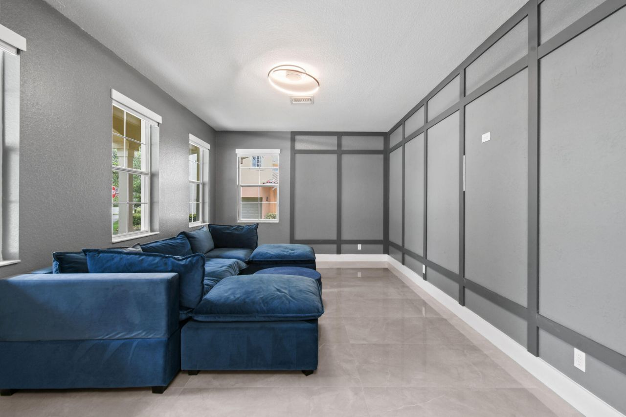 111 Tullamore Avenue, Jupiter, FL 33458 Photo