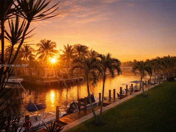 301 E Mcnab Rd, Unit 205, Pompano Beach, FL 33060