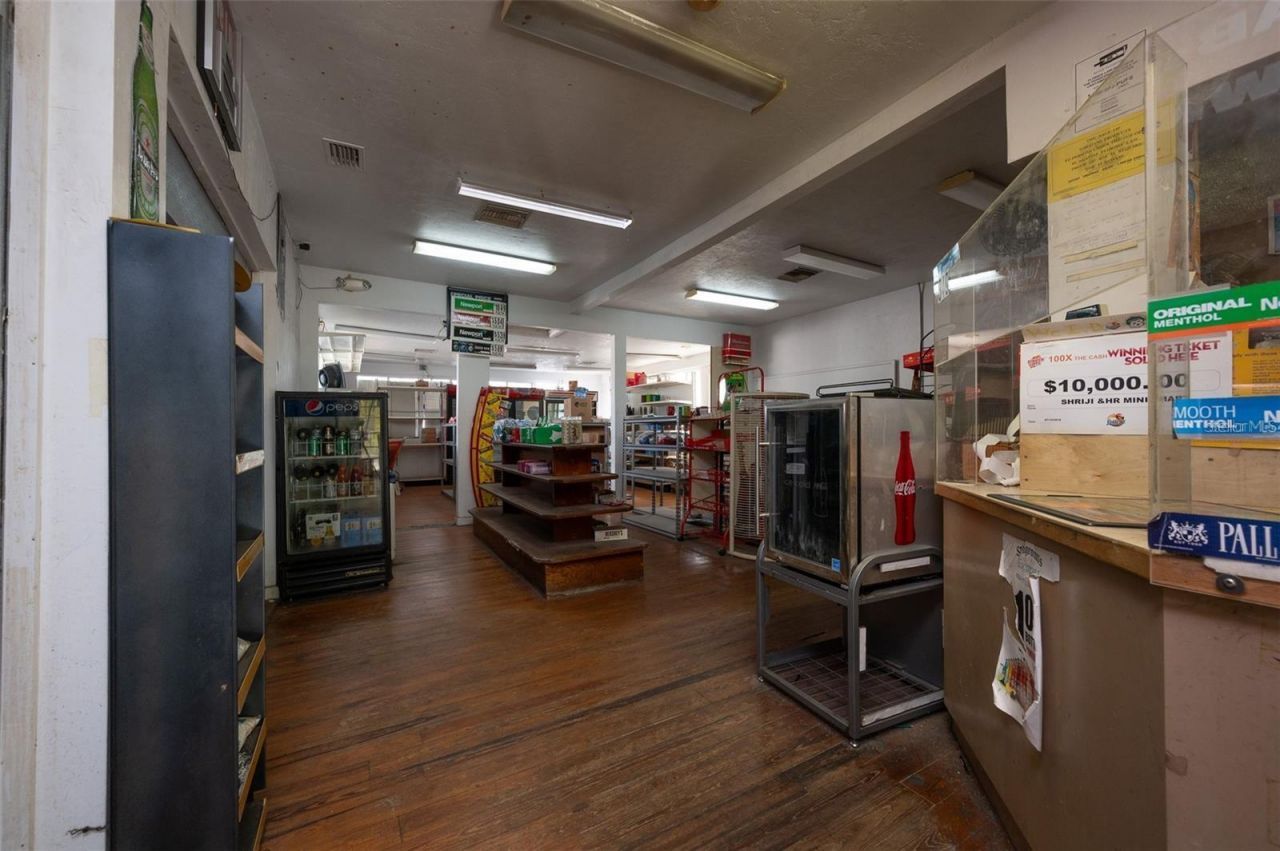 4016 NW 6th Street, Gainesville, FL 32609 Photo