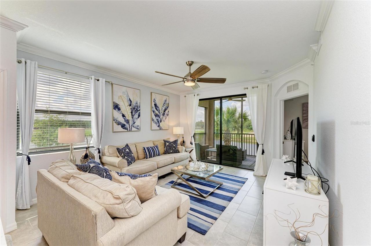 18114 Gawthrop Drive, Unit 201, Bradenton, FL 34211 Photo