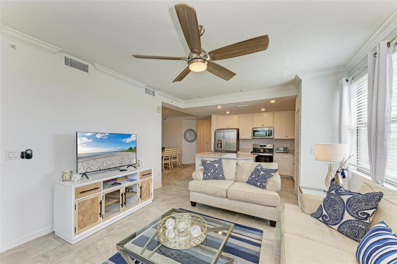 18114 Gawthrop Drive, Unit 201, Bradenton, FL 34211 Photo