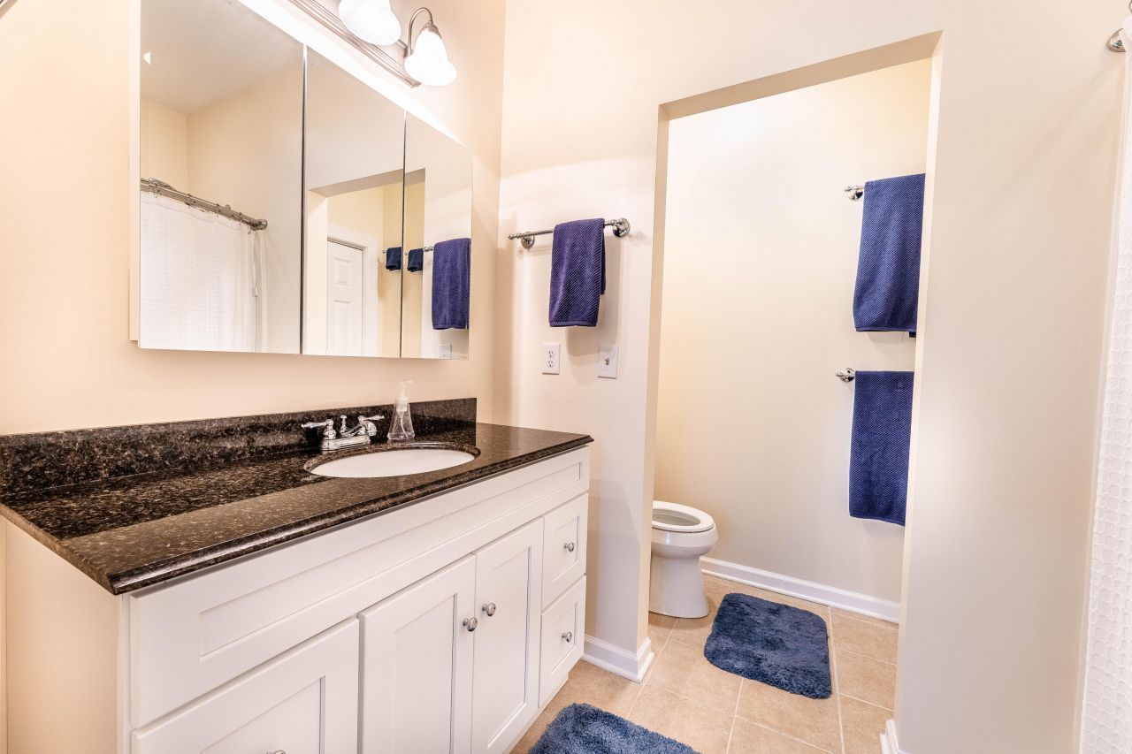 202 Trillium Court Photo 19