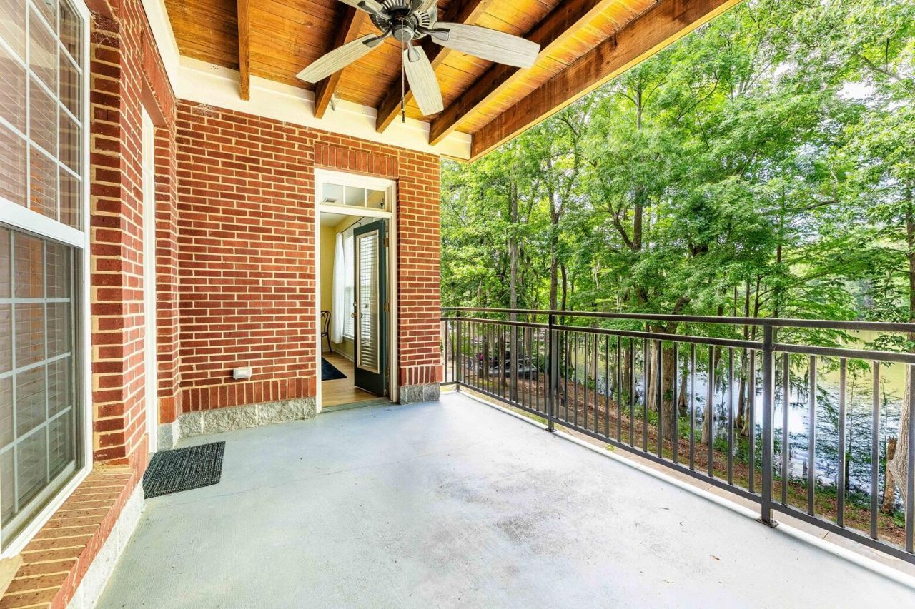 202 Trillium Court Photo 20