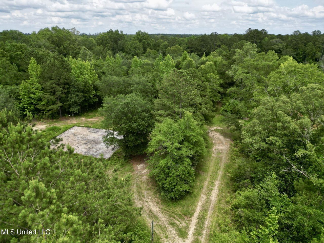 6844 Highway 43 N, Poplarville, MS 39470 Main Photo