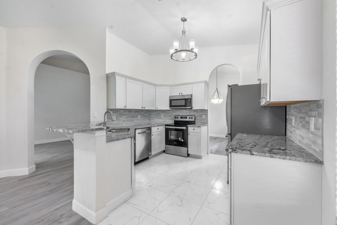 5761 Spanish River Road, Fort Pierce, FL 34951 Photo