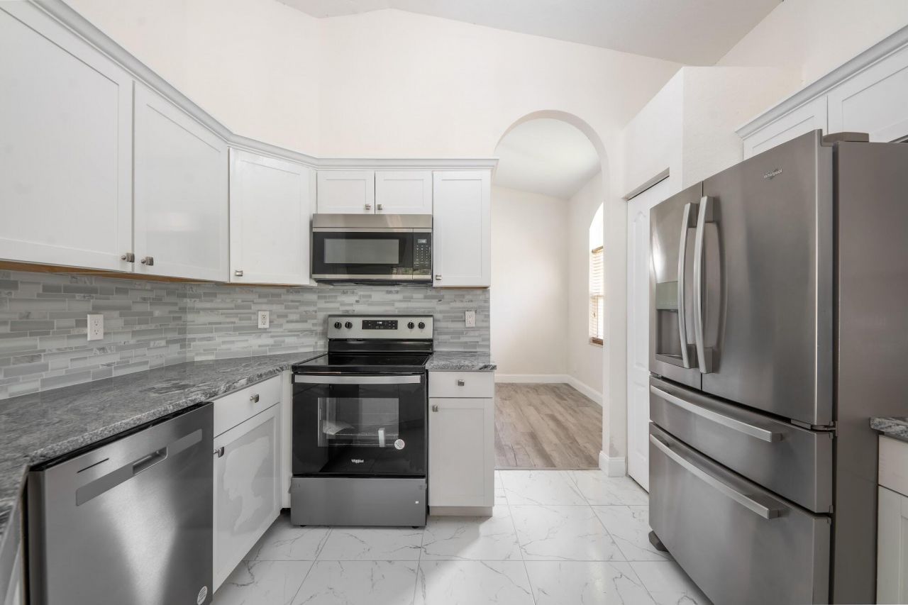 5761 Spanish River Road, Fort Pierce, FL 34951 Photo