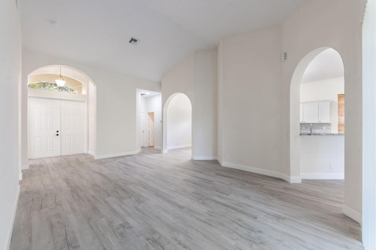 5761 Spanish River Road, Fort Pierce, FL 34951 Photo