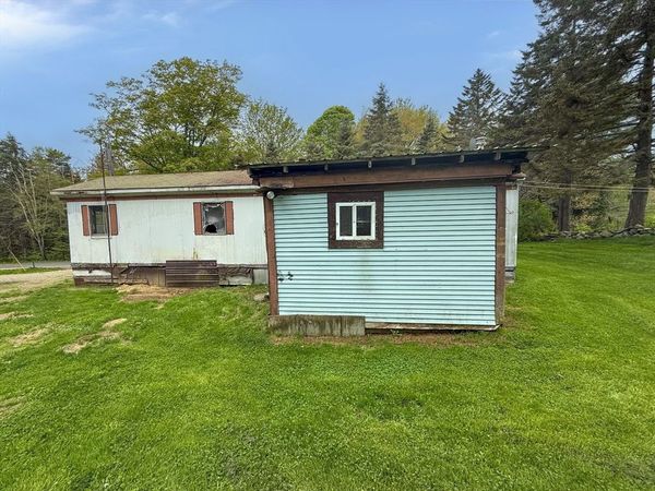 594 Route 8a, Heath, MA 01339