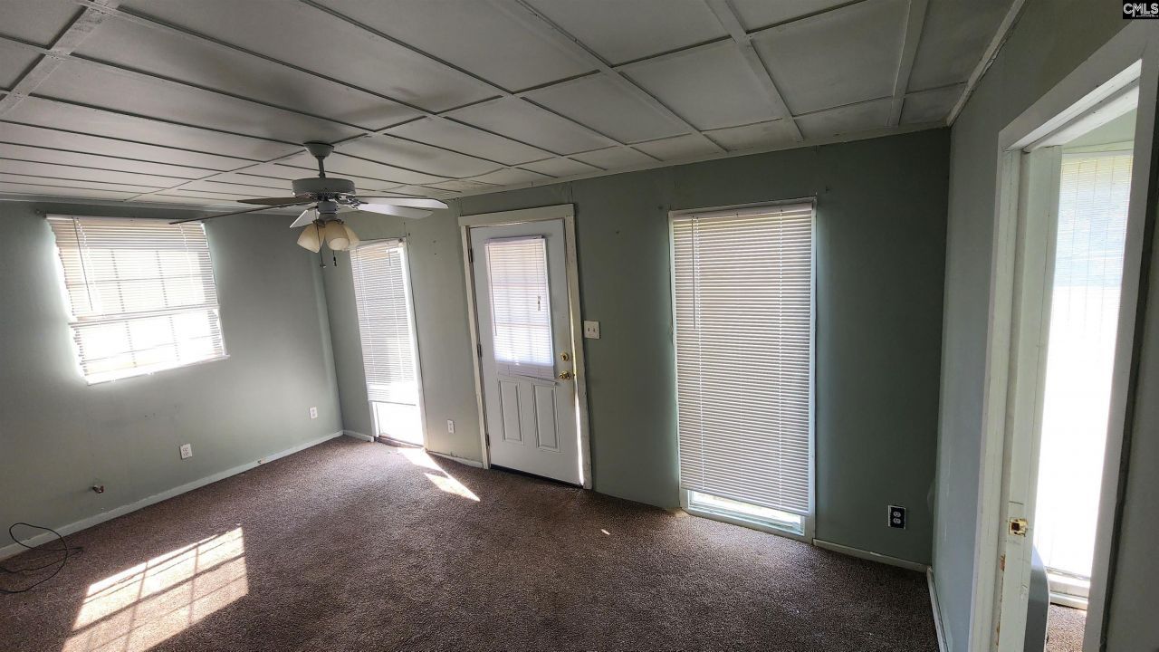 101 Moolah Drive Photo 6