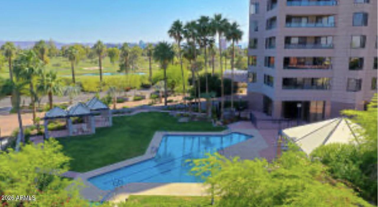 1040 E Osborn Road, Unit 501, Phoenix, AZ 85014 Main Photo