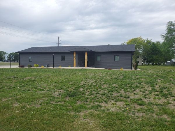 507 N Secor Street, Gilman, IL 60938