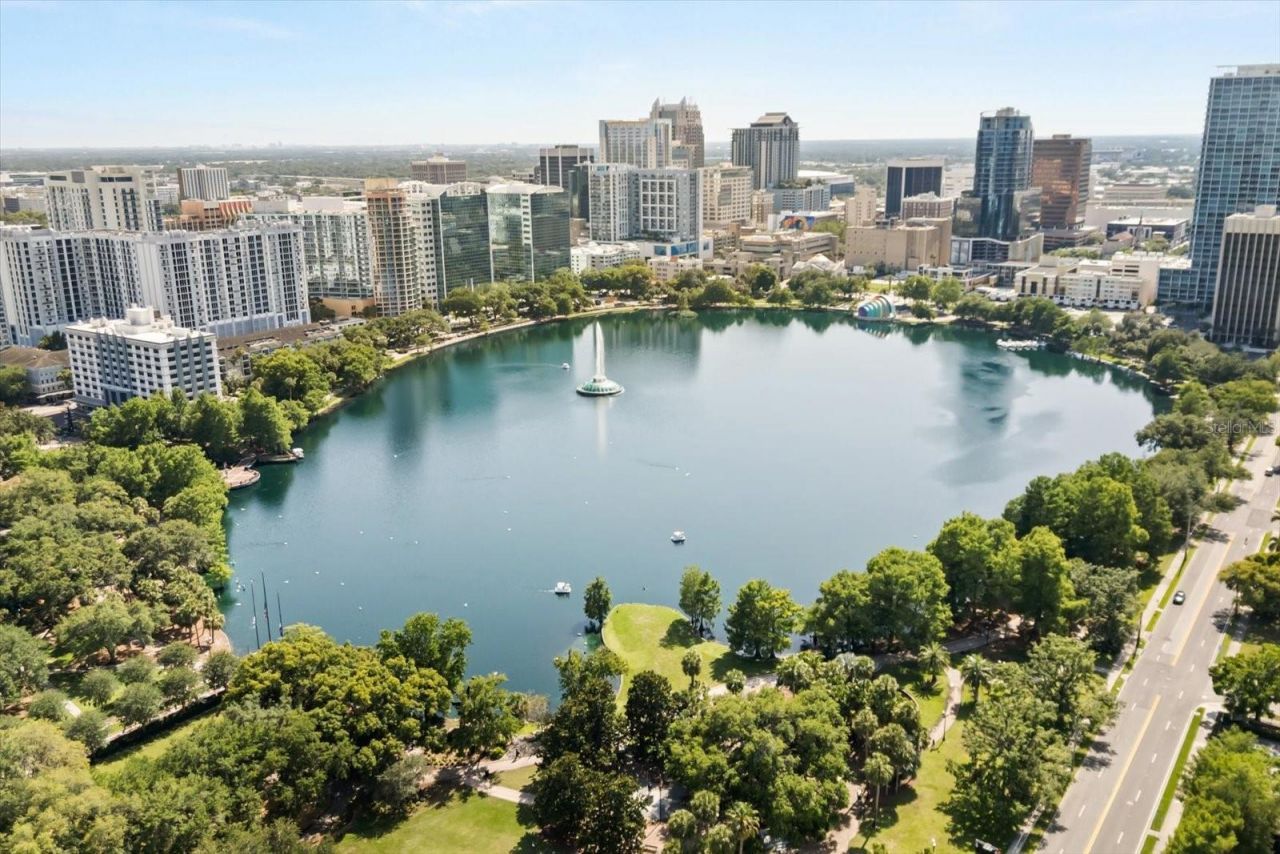 421 E Robinson Street, Orlando, FL 32801 Photo