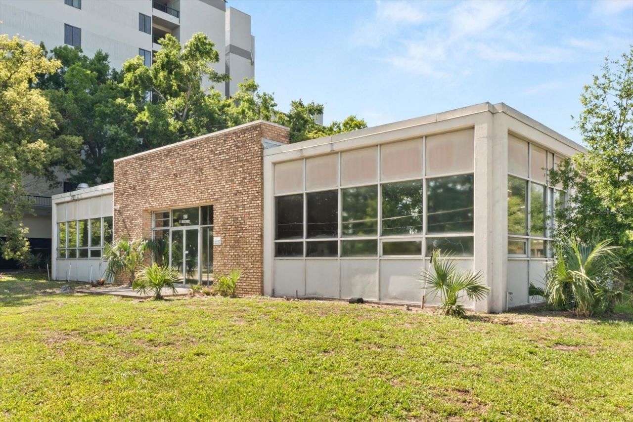 421 E Robinson Street, Orlando, FL 32801 Photo