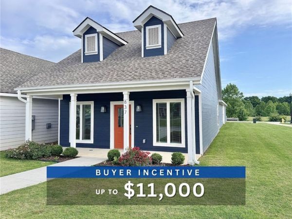 837 NE Heights Lane, Bentonville, AR 72712