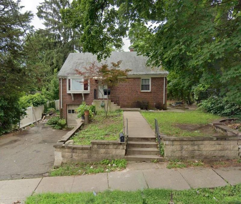 8 W Funston Avenue, Spring Valley, NY 10977 Main Photo