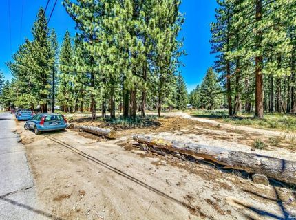 941 Silver Dollar Avenue, South Lake Tahoe, CA 96150 Photo