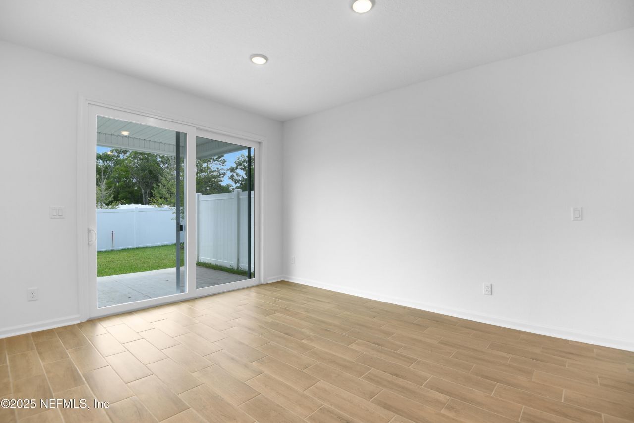 6834 Rhapsody Road, Jacksonville, FL 32244 Photo