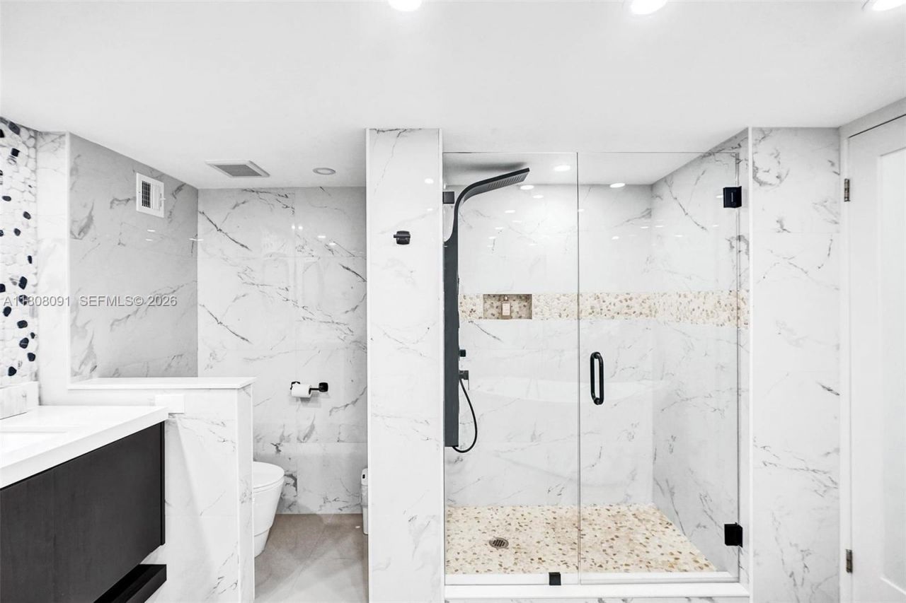 2751 S Ocean Dr, Unit 301S, Hollywood, FL 33019 Photo