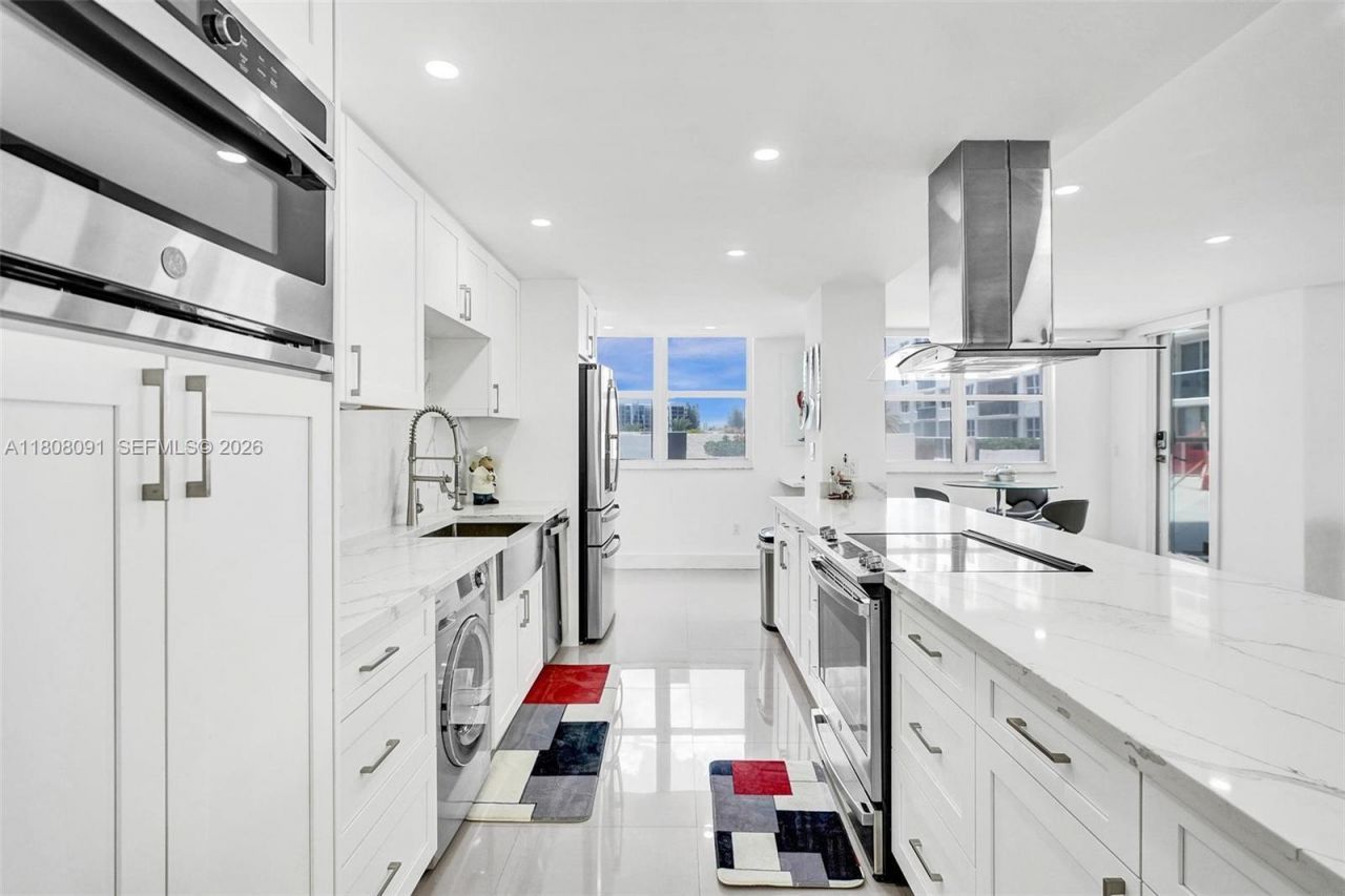 2751 S Ocean Dr, Unit 301S, Hollywood, FL 33019 Photo