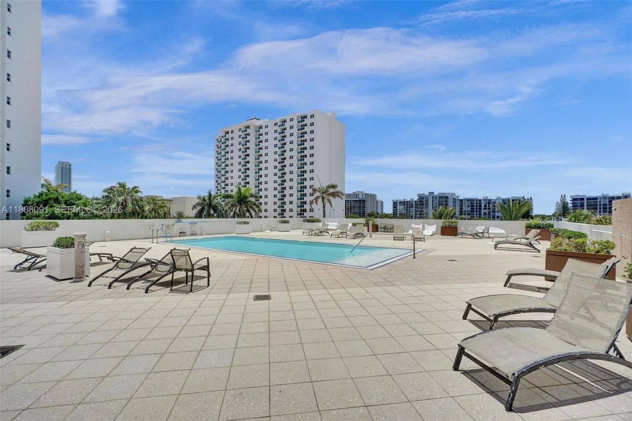 2751 S Ocean Dr, Unit 301S, Hollywood, FL 33019 Photo