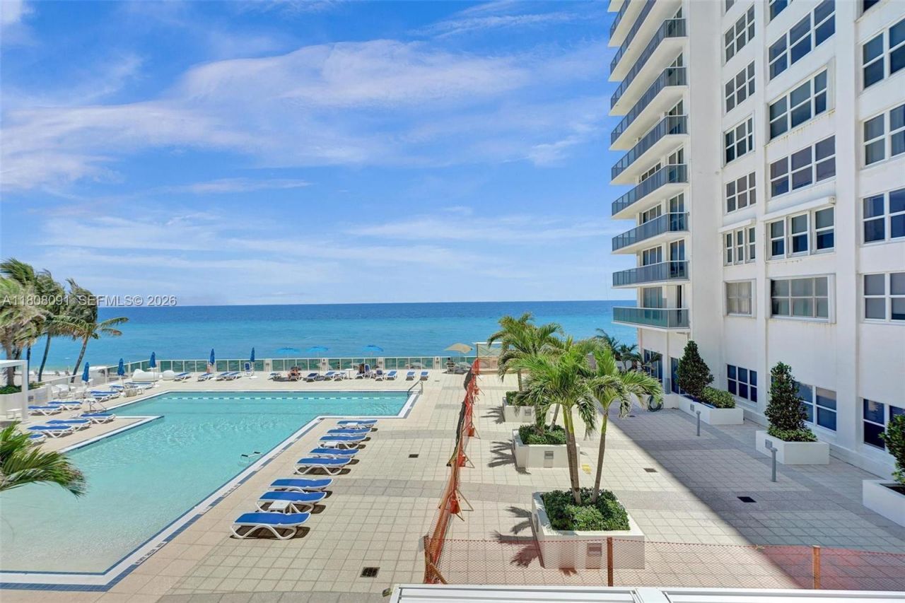 2751 S Ocean Dr, Unit 301S, Hollywood, FL 33019 Photo