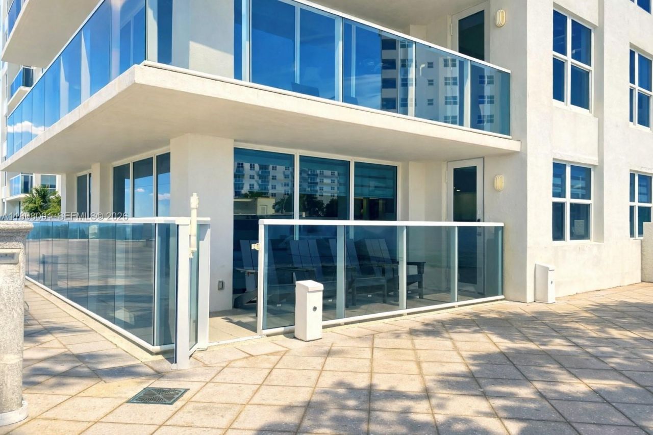 2751 S Ocean Dr, Unit 301S, Hollywood, FL 33019 Photo