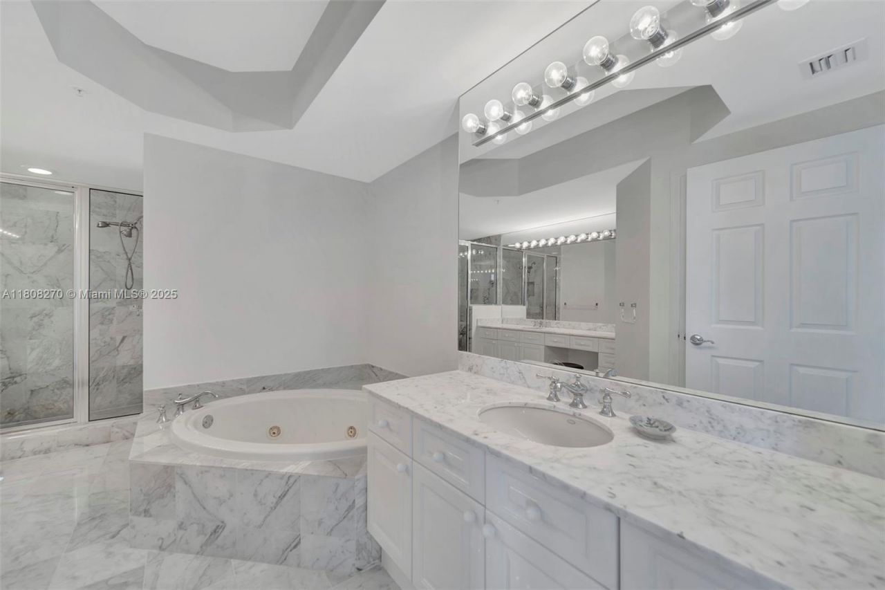 6001 N Ocean Dr, Unit 1001, Hollywood, FL 33019 Photo