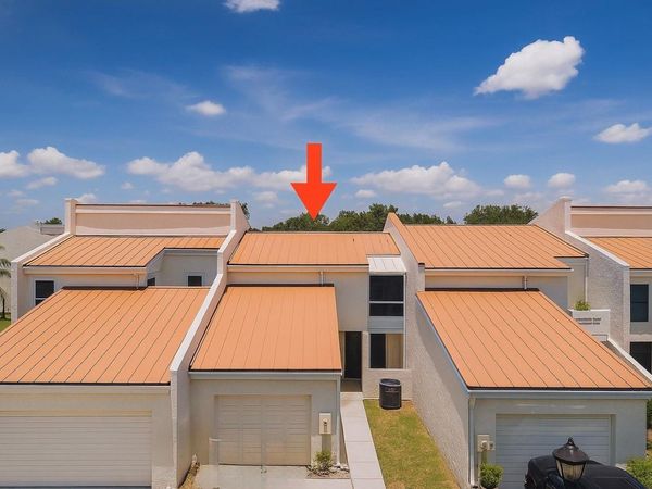 4360 OUTRIGGER LANE, TAMPA, FL 33615