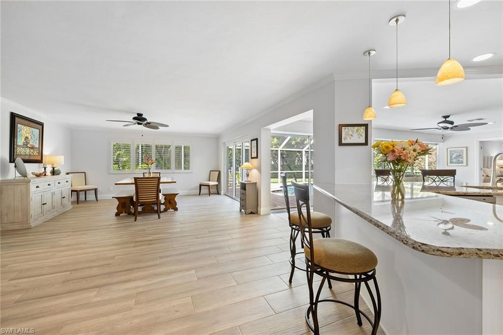 636 Park Shore Dr, Naples, FL 34103 Photo