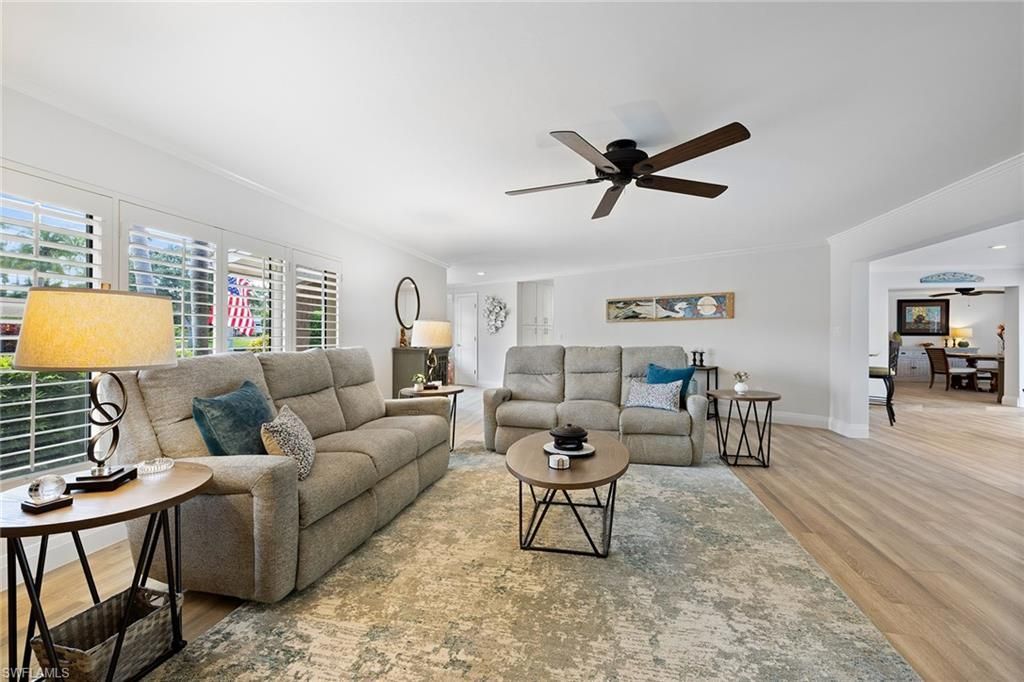 636 Park Shore Dr, Naples, FL 34103 Photo