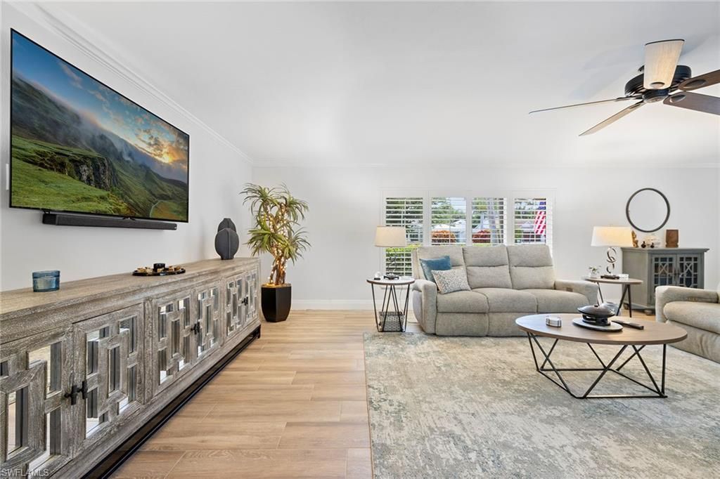 636 Park Shore Dr, Naples, FL 34103 Photo