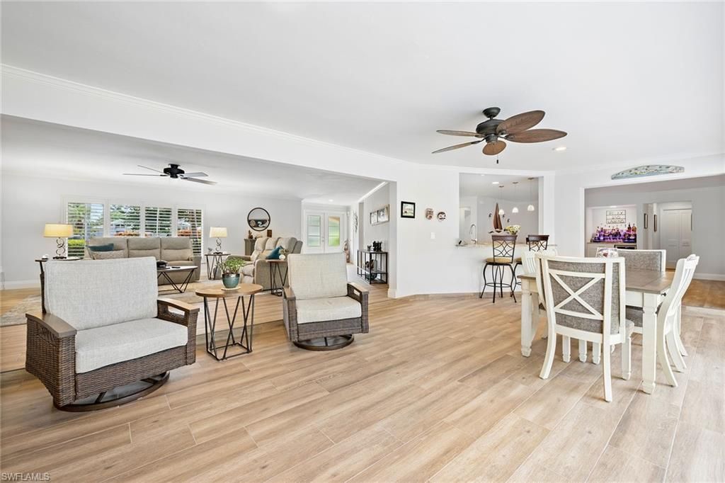 636 Park Shore Dr, Naples, FL 34103 Photo