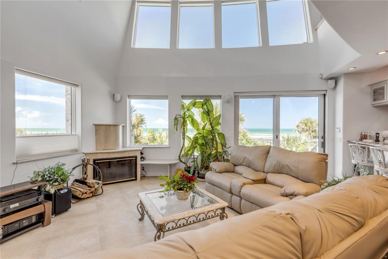 1209 N Atlantic Avenue, New Smyrna Beach, FL 32169 Photo