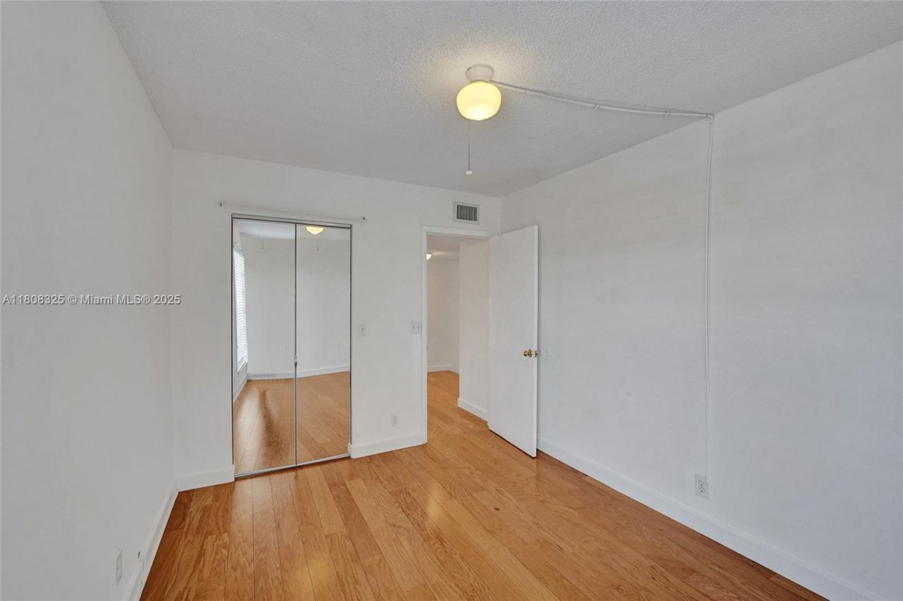 1551 NW 92nd Ave, Unit 185, Pembroke Pines, FL 33024 Photo