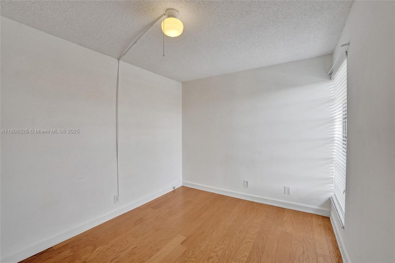 1551 NW 92nd Ave, Unit 185, Pembroke Pines, FL 33024 Photo