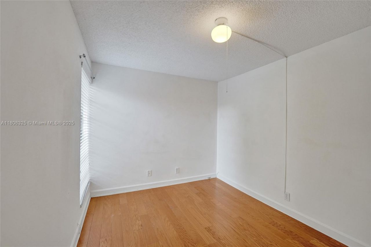 1551 NW 92nd Ave, Unit 185, Pembroke Pines, FL 33024 Photo