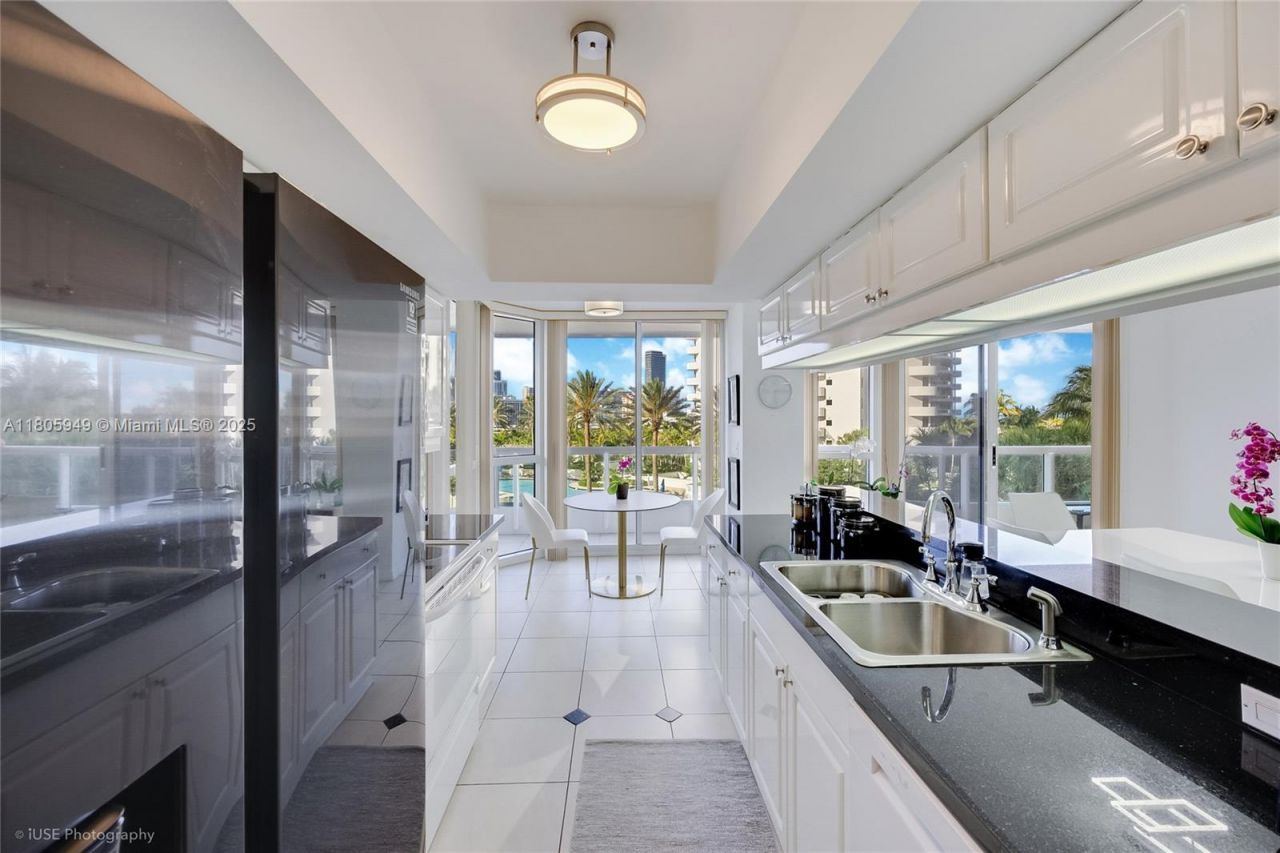 21205 Yacht Club Dr, Unit 701, Aventura, FL 33180 Photo