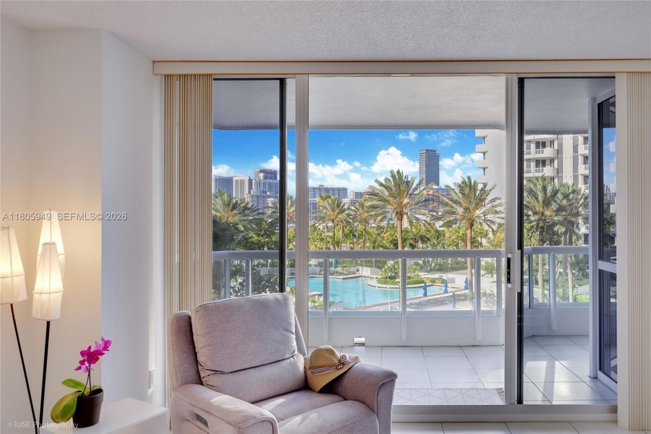 21205 Yacht Club Dr, Unit 701, Aventura, FL 33180 Photo