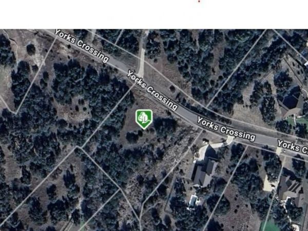 673 Yorks XING, Driftwood, TX 78619