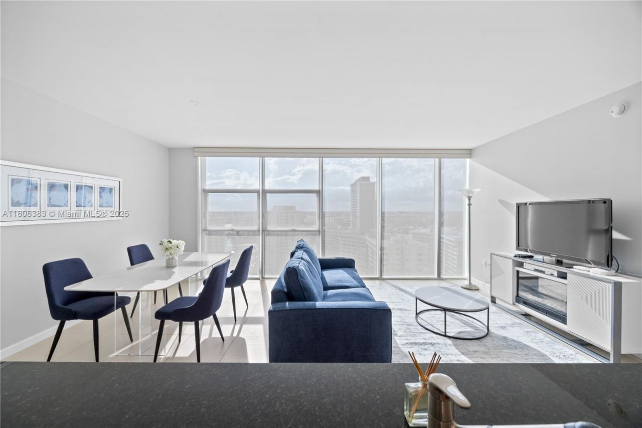 1830 S Ocean Dr, Unit 1807, Hallandale Beach, FL 33009 Photo